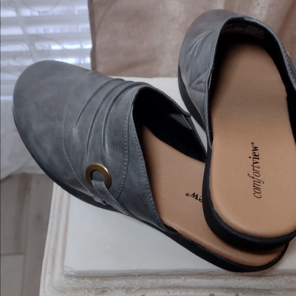 NWOT Comfortview Light Weight Gray Clogs size 8W - Picture 6 of 8